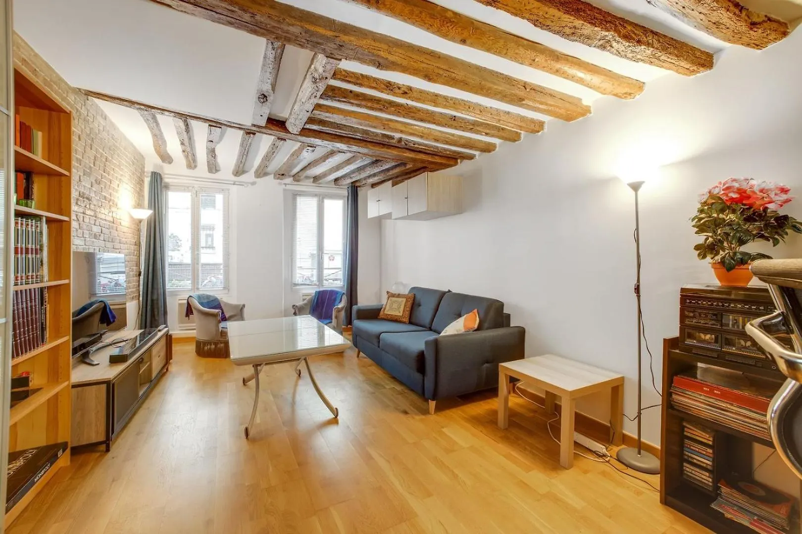 Apartment Montorgueil City Center Paris France